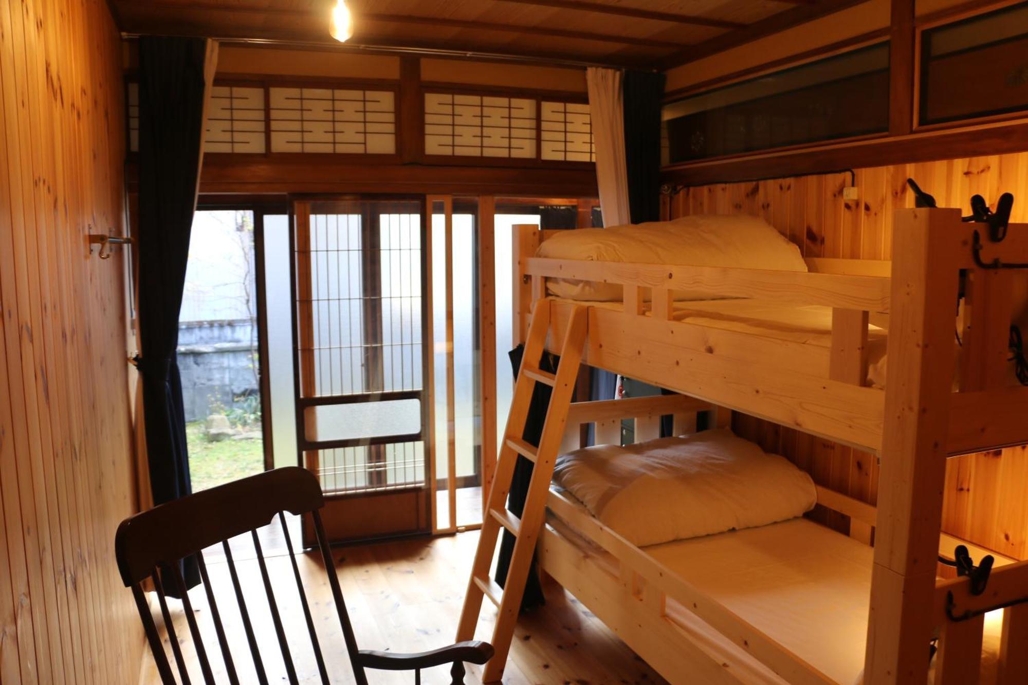 Hostel Fish In A River Takayama  Esterno foto