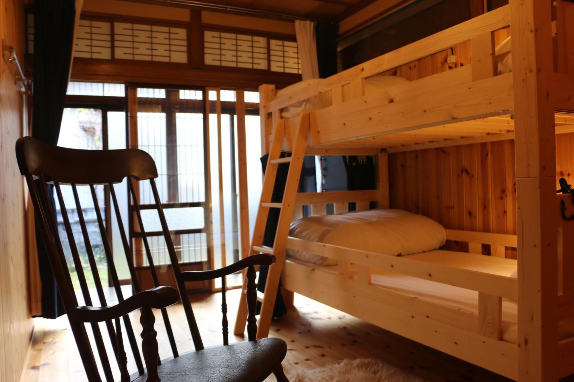 Hostel Fish In A River Takayama  Esterno foto