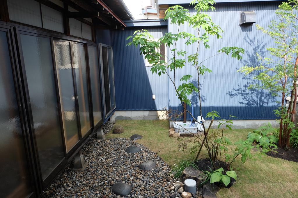 Hostel Fish In A River Takayama  Esterno foto